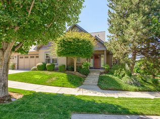 3910 Fieldstone Dr, Medford, OR