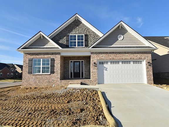 4th image of 1901 Covington Dr