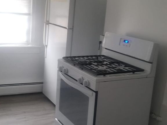 4th image of 65 Wright Ave APT 3