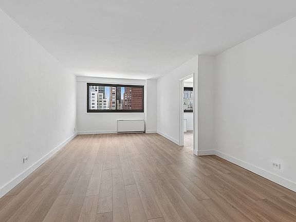 3rd image of 1725 York Ave APT 17G