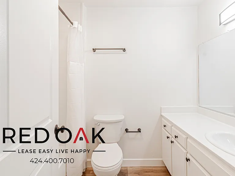 8614 Woodley Ave #219 — Photo 8