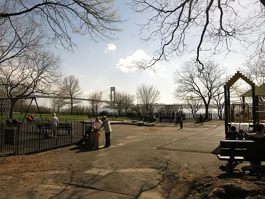 Rented by 311 Realty | media 39