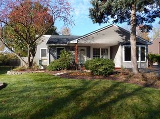1985 Navarone Dr, Naperville, IL 60565