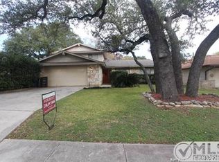 6107 Woodmoor St, San Antonio, TX 78249
