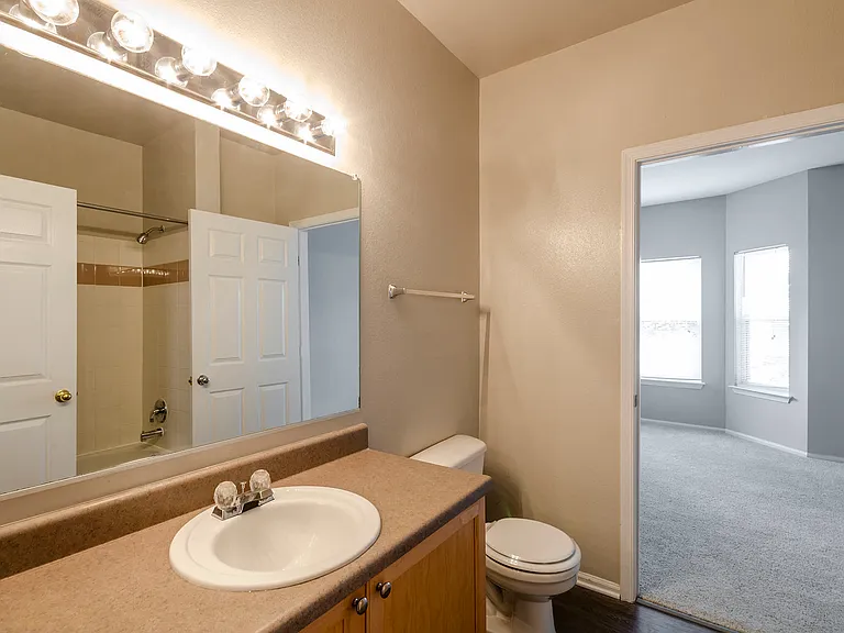 Reserve at Town Center — Photo 18