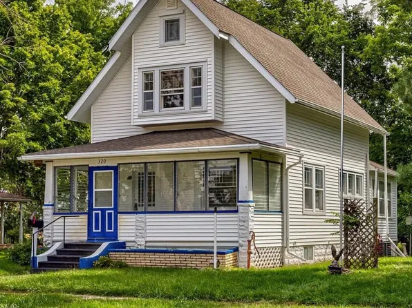 320 4th St, Randall, IA 50231