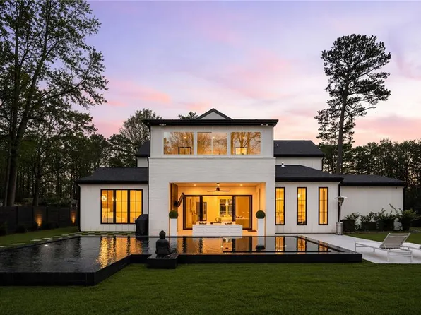 185 Pebble Trl, Alpharetta, GA 30009