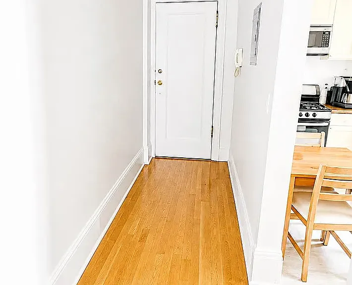 106 W 69th St #8D — Photo 13