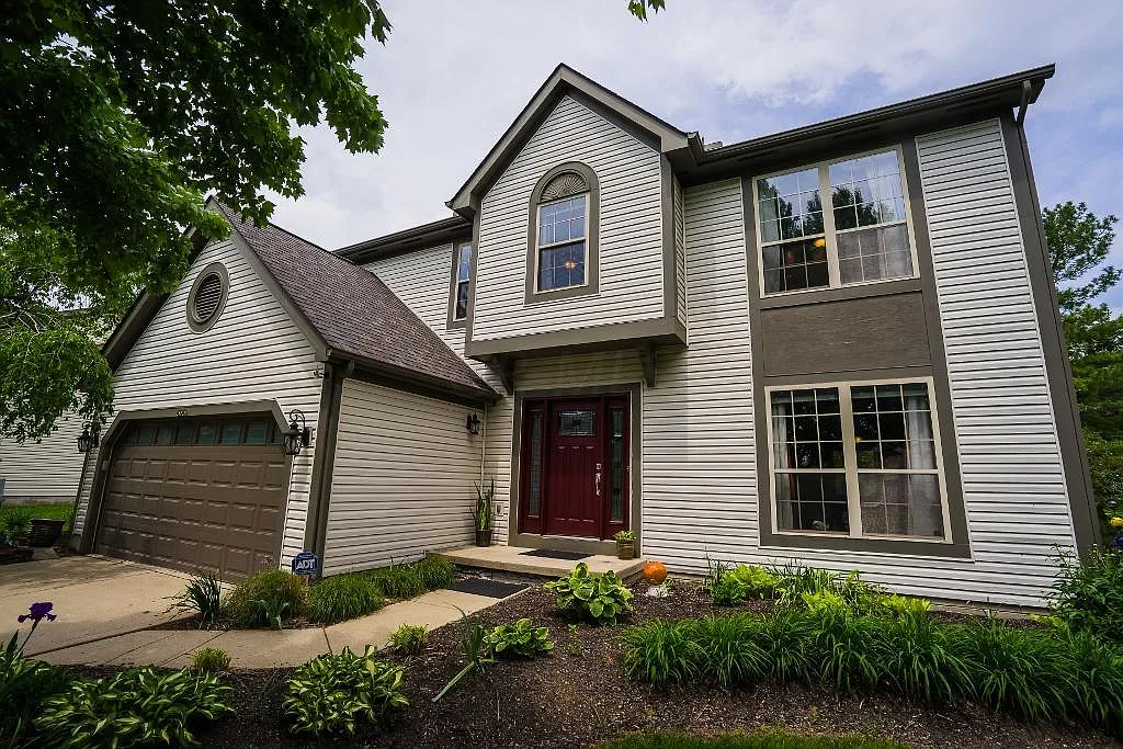 6569 Oak Shadow Dr photo 1
