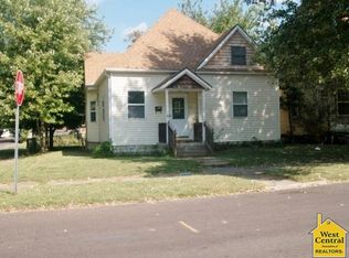 520 W 4th St, Sedalia, MO 65301