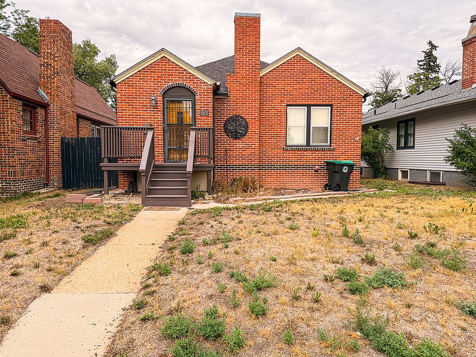 102 E Pershing
