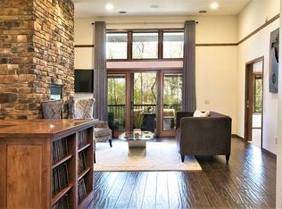 E11255 N Poplar Rd, Baraboo, WI 53913