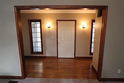 2nd image of 515 Barkley Ct