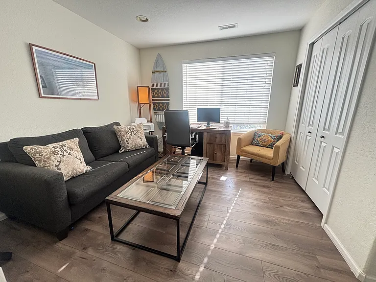 7425 S Norfolk St — Photo 11