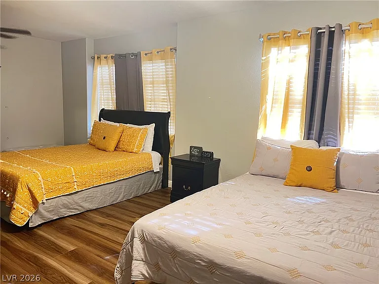 8316 Valleybreeze Ave — Photo 20