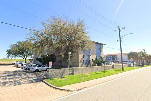 Ferry Road Apartments Photo 1