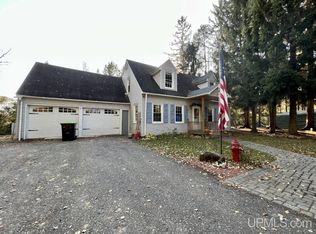 602 Selden Rd, Iron River, MI 49935