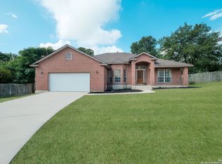 13603 Puro Oro Dr, Universal City, TX 78148