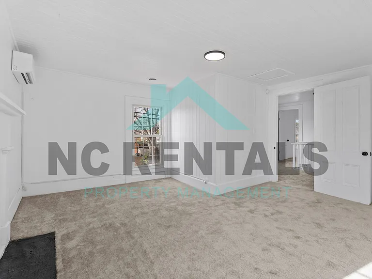5001 Marriott St — Photo 28