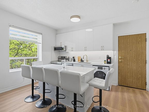 2nd image of 223 Jameson Ave Unit 201