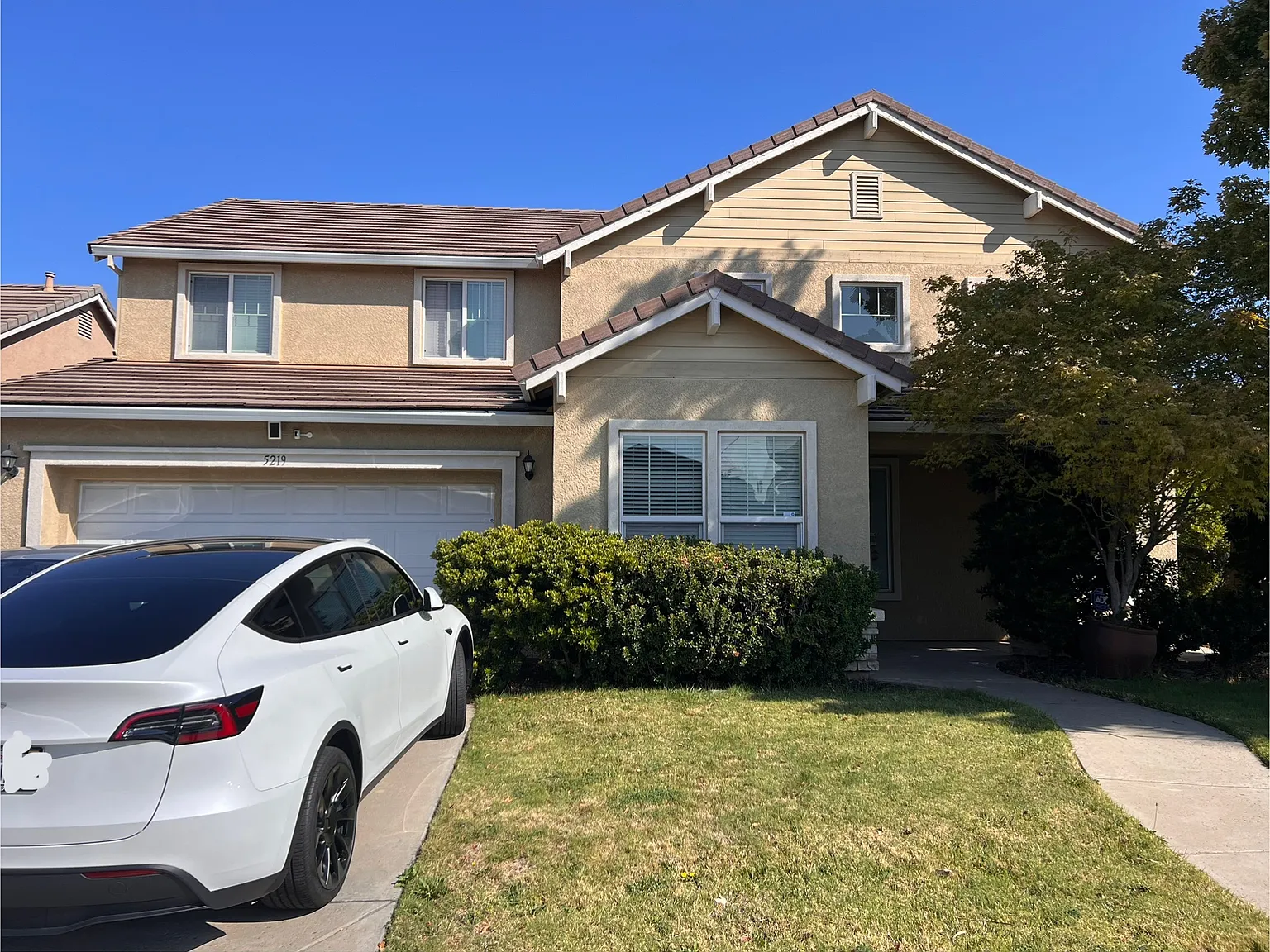 4 bed, 3.5 bath, 2984 sqft, $4,000 — Photo 3