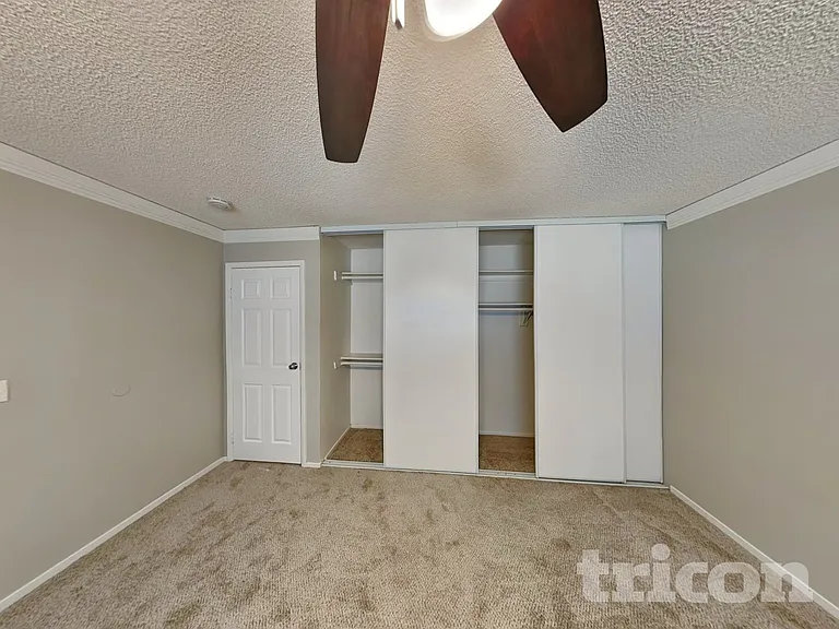271 Princess Ann Ct — Photo 6