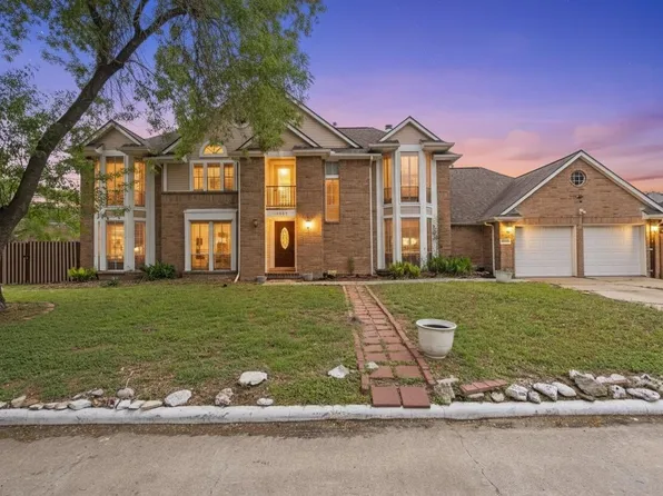 13051 Meadowline Dr, Houston, TX 77082