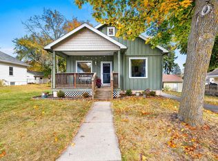 209 E Allouez Ave, Green Bay, WI 54301