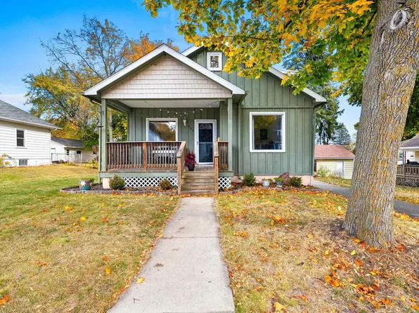 209 E Allouez Ave, Green Bay, WI 54301