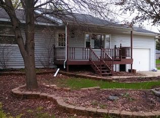807 Howe Ct, Sparta, WI 54656