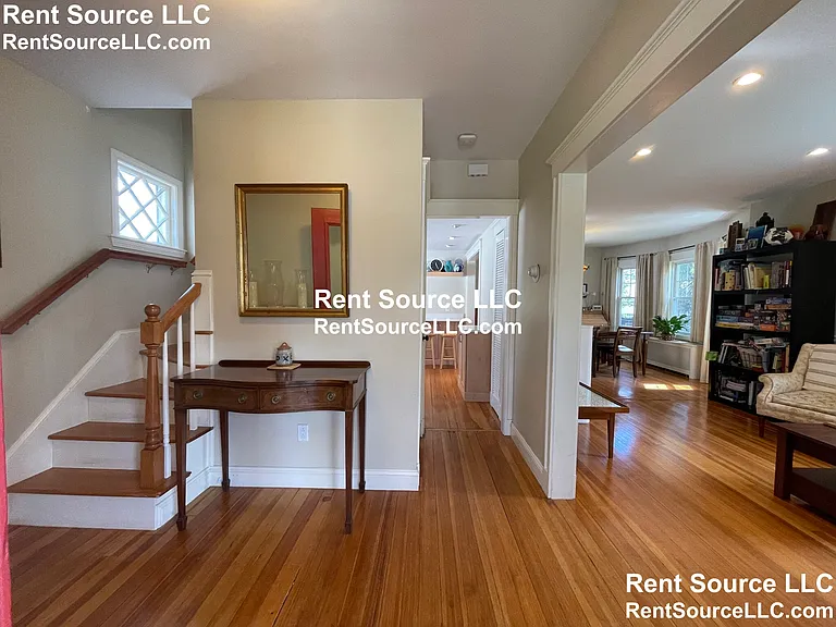 19 Tyler Ave — Photo 20