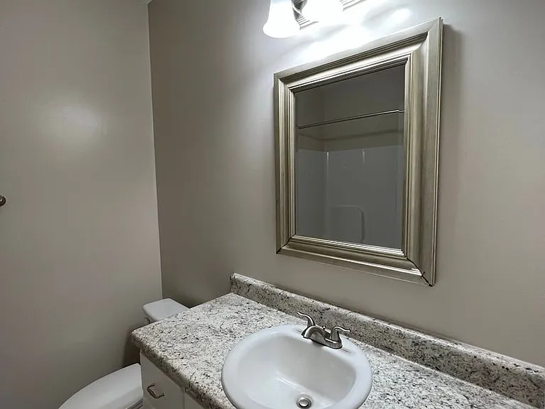 407 Tradewind Trl — Photo 17