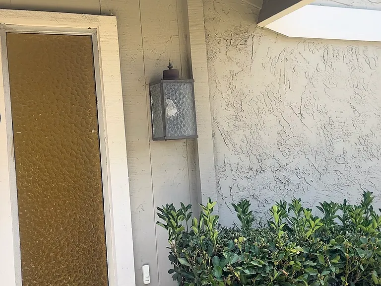 983 Amistad Pl #D — Photo 1