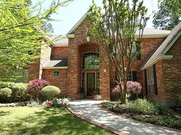 15411 Hunters Bend Dr, Tomball, TX 77377