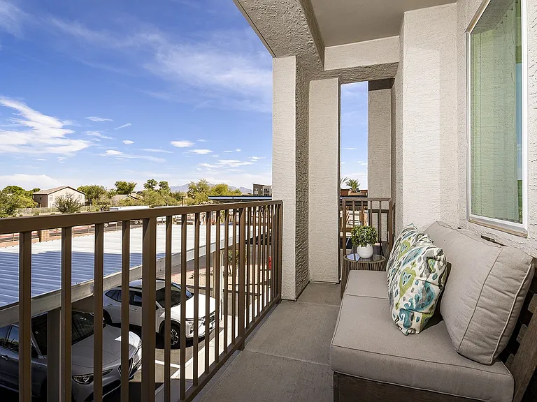 Suncrest Vista at Canyon Trails 55+ Apartments — Photo 36