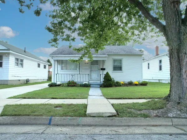 1028 Winnebago Ave, Sandusky, OH 44870