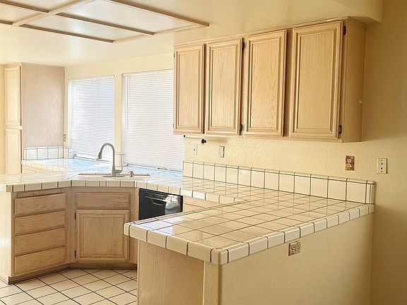4th image of 4524 Inez Dr