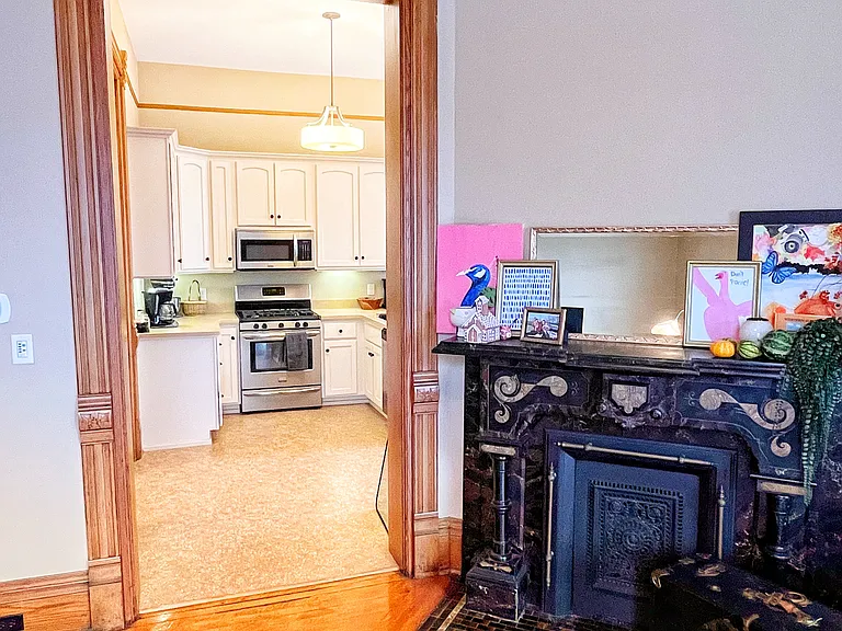 600 Fountain St NE #1 — Photo 8