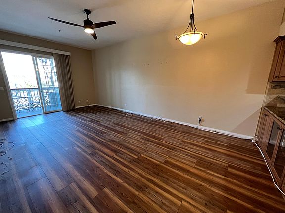 4th image of 188 W Lemon Ave #A