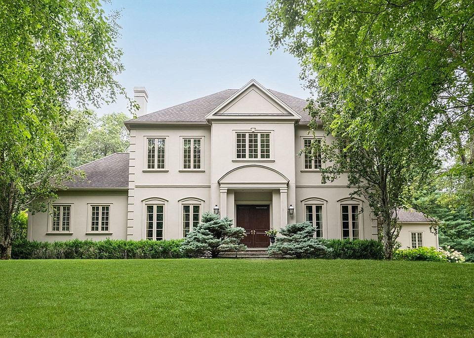 1st image of 6 Witherbee Ln