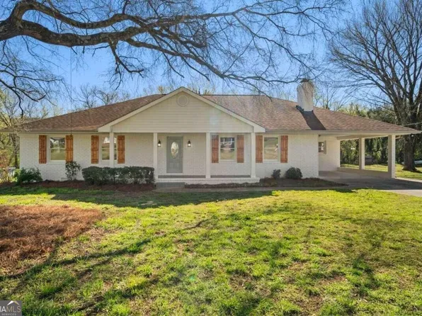 19 Conns Lake Rd SE, Lindale, GA 30147