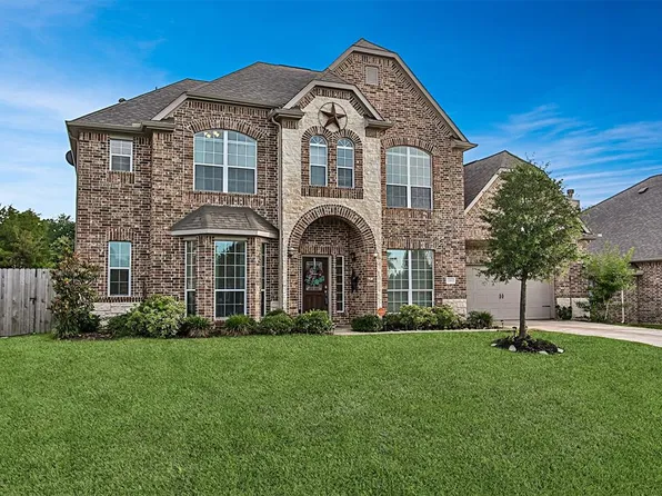 13883 Shoreline Dr, Willis, TX 77318