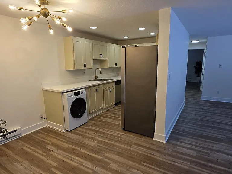 3209 Hoyt Ave #201 — Photo 12
