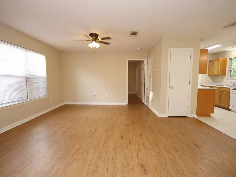 2289 Wyatt St — Photo 5