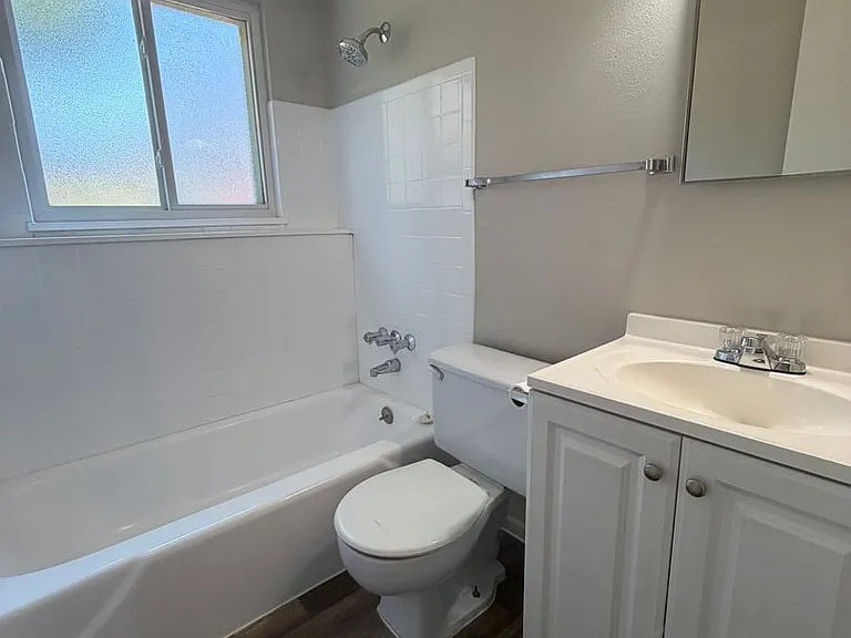 1805 Earlyview Ct — Photo 14