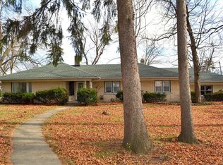 811 N President St, Wheaton, IL 60187