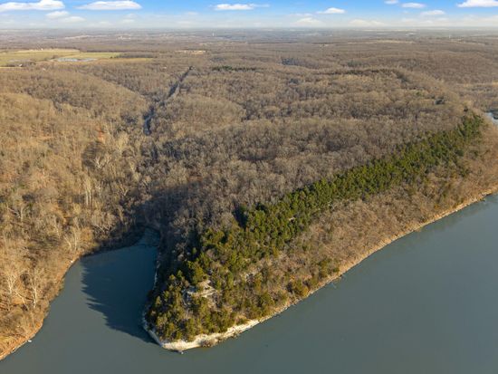 S 650th Rd, Wyandotte, OK 74370