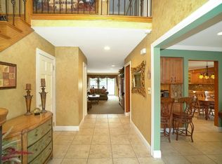 7 Maple Run Dr, Jericho, NY 11753