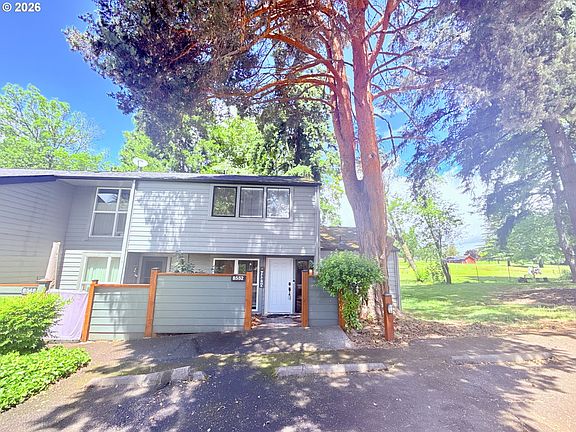 2nd image of 8552 SW Brightfield Cir