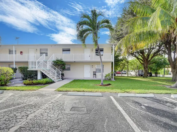 1733 3rd Avenue N #24, Lake Worth, FL 33460